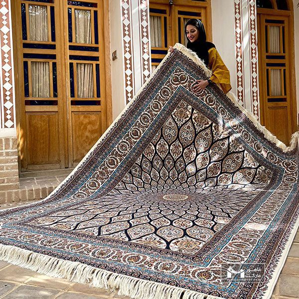 فرش ایرانی طرح گنبدی 